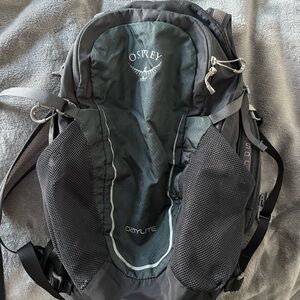 Osprey Daylite Charcoal Backpack